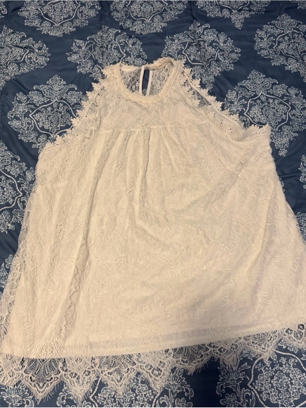 paper tee White Lace Cold-Shoulder Camisole